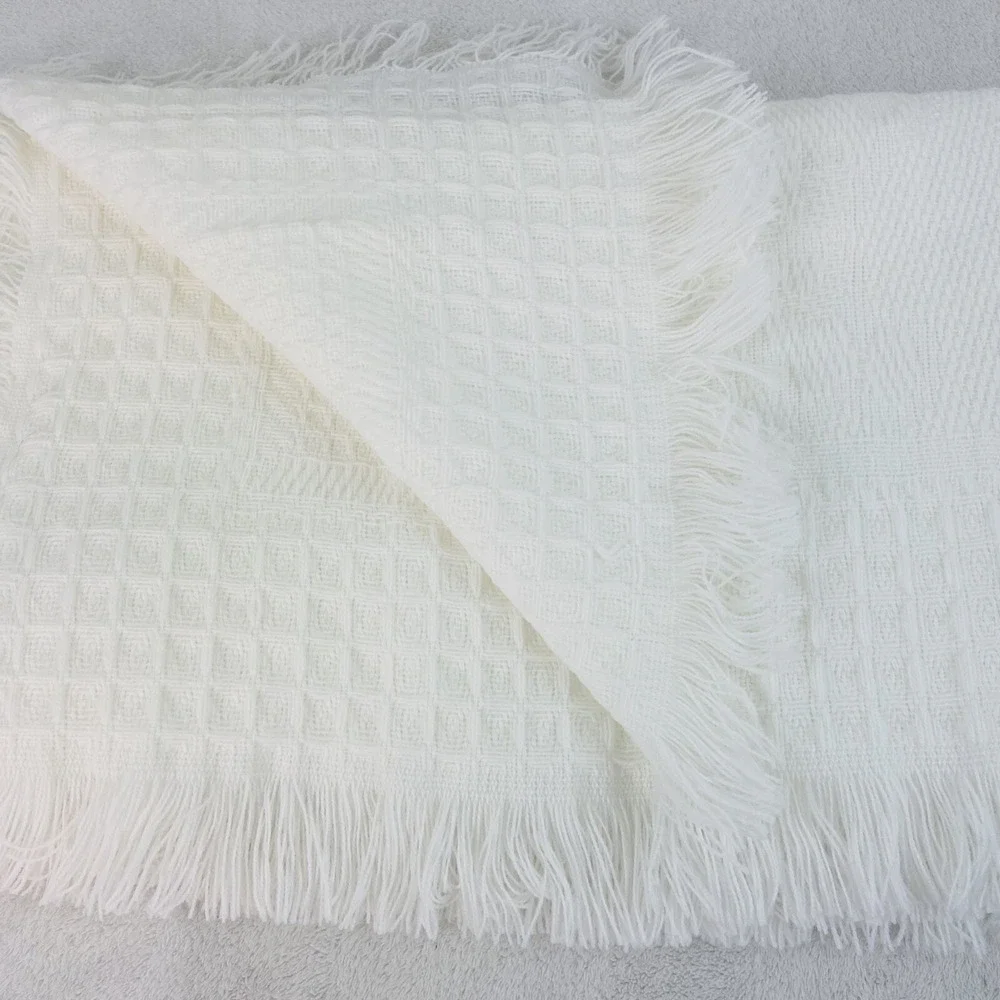 Vintage Baby Blanket Crib Receiving Textured White Woven Fringe 39
